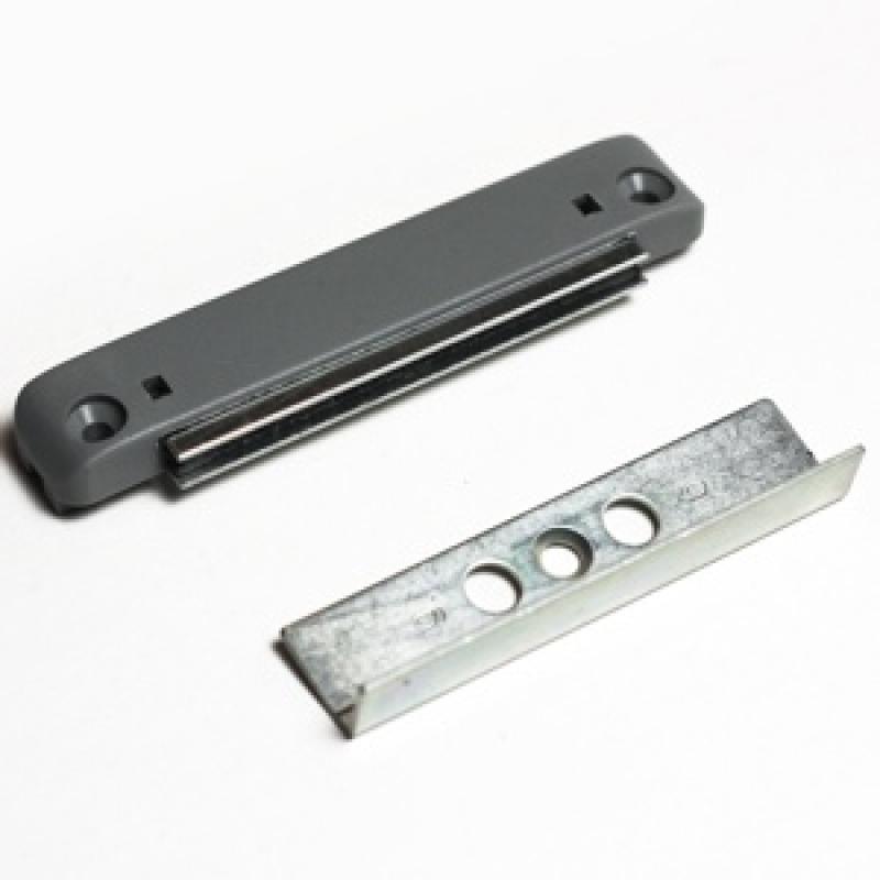 Защелка балконная магнитная для пластиковых дверей [5,100]